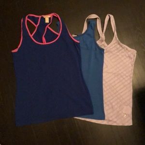 Lot of 3 Tank tops, Banana Republic, Old Navy sz S